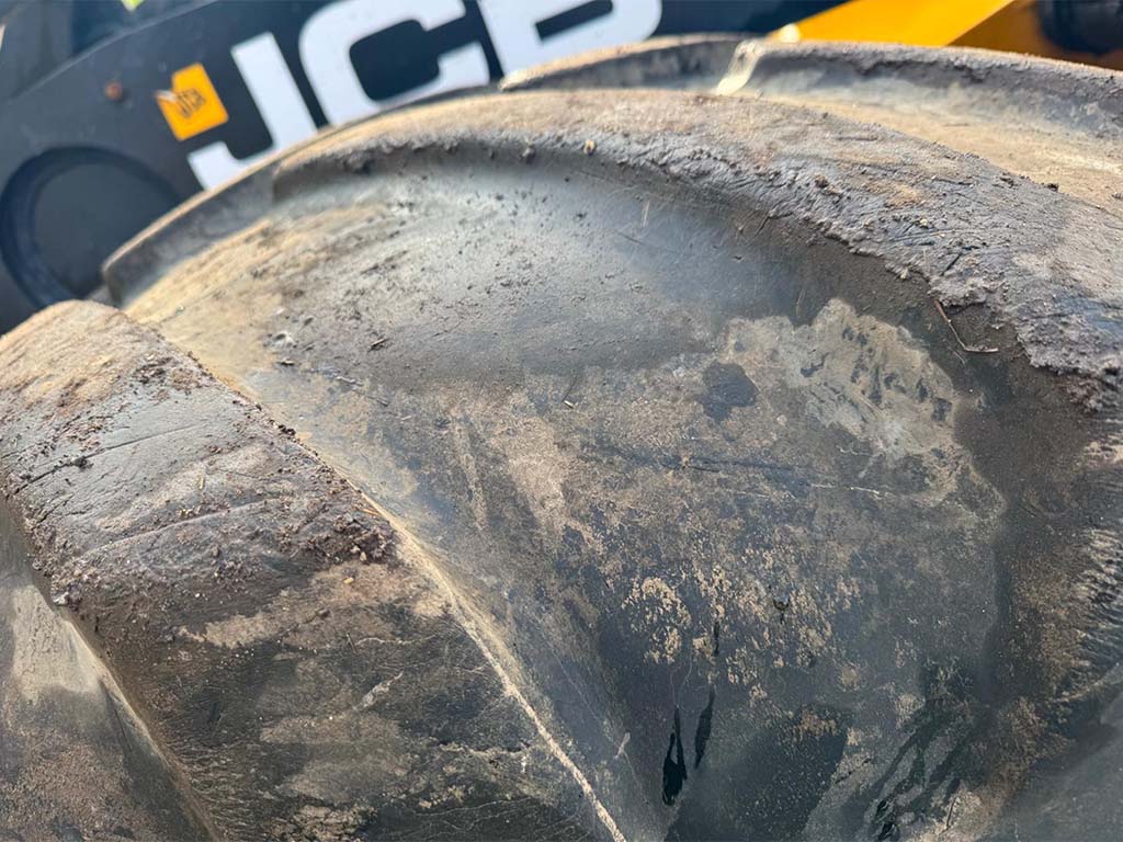 JCB 435S loading shovel