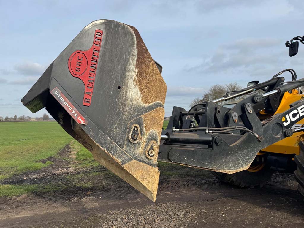 JCB 435S loading shovel